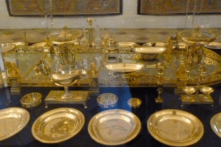 Twelve Golden Plates (Sleeping Beauty)